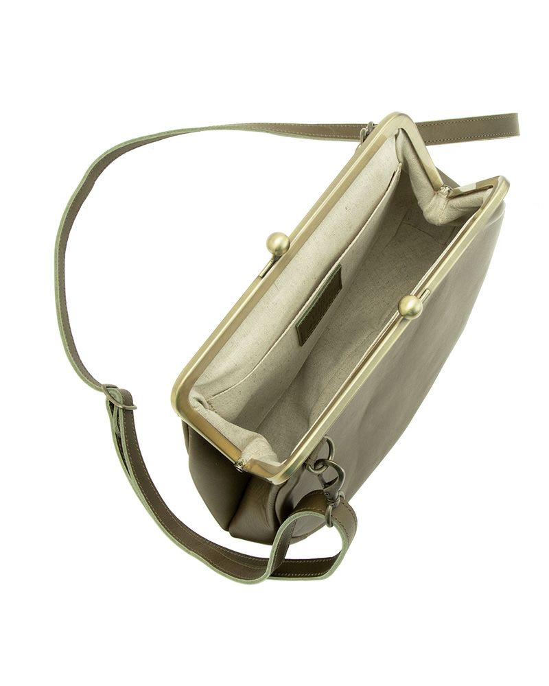 がま口ポシェットの色：グリーン