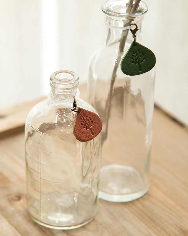 マーカーチャームの色：上から　グリーン ※無くなり次第終了・レンガ