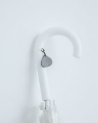 マーカーチャームの色：グレー