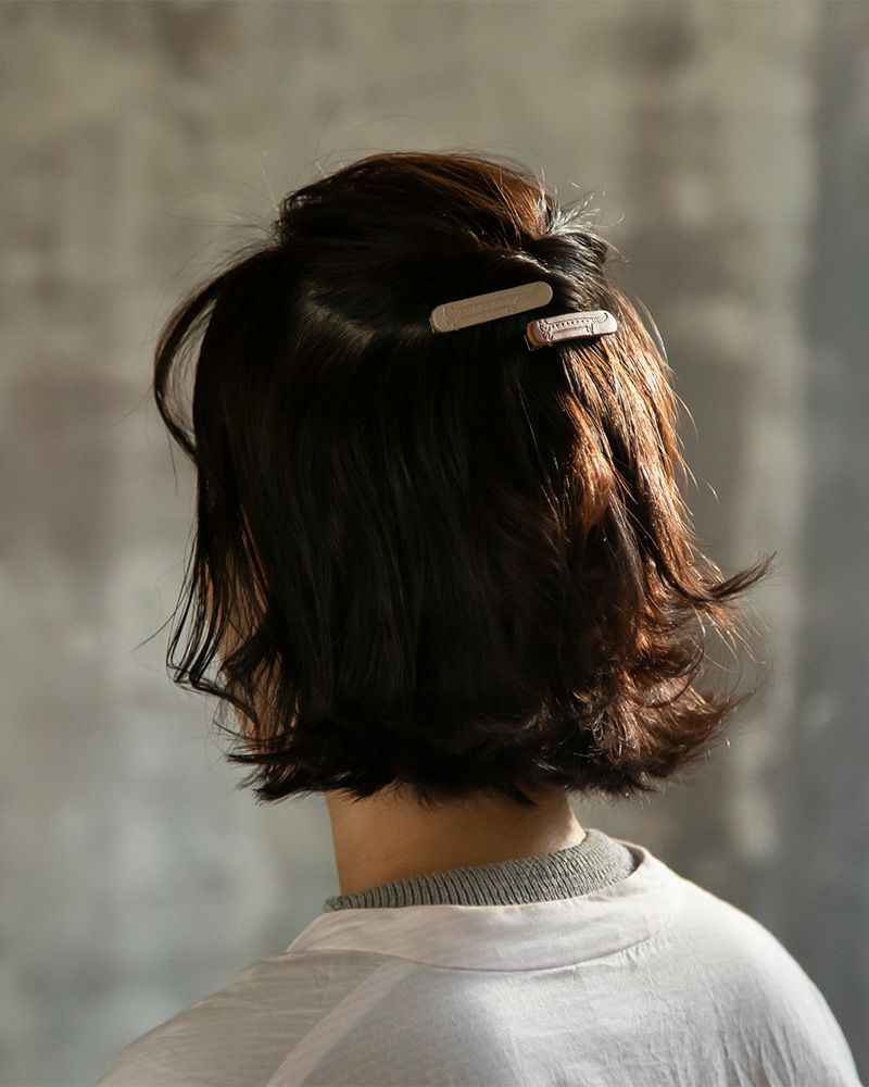 ヘアアクセサリーの色：上から　バニラ・キャラメル