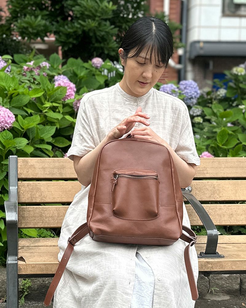 リュックの色：ダークブラウン（終売）