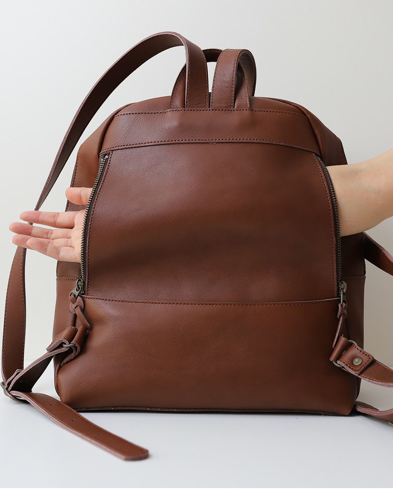 リュックの色：ダークブラウン（終売）