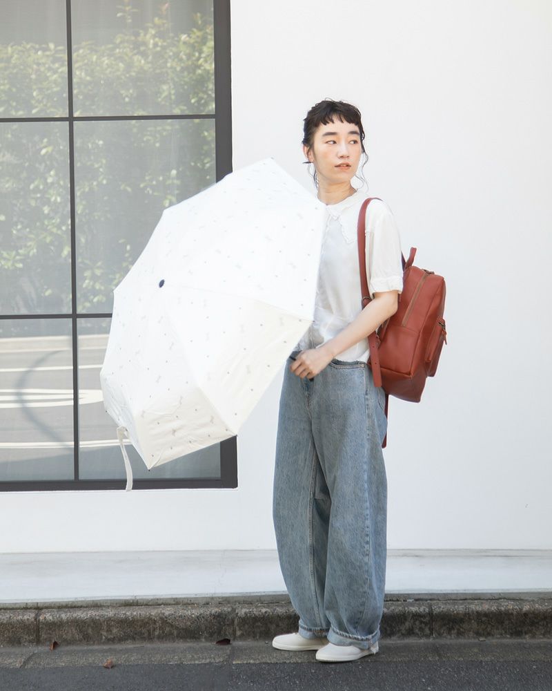 リュックの色：レンガ