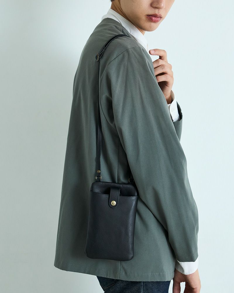 防水レザーだから、天気や汚れを気にせず使えます