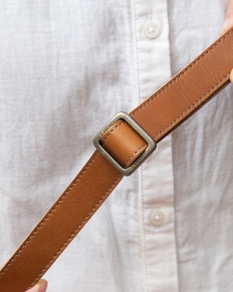 ショルダーバッグの色：キャラメル