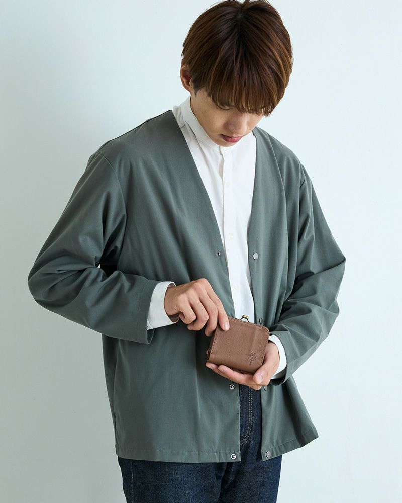 ユニセックスで使える本革ミニウォレット