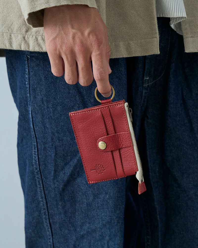 ユニセックスで使える、本革キーコインケース