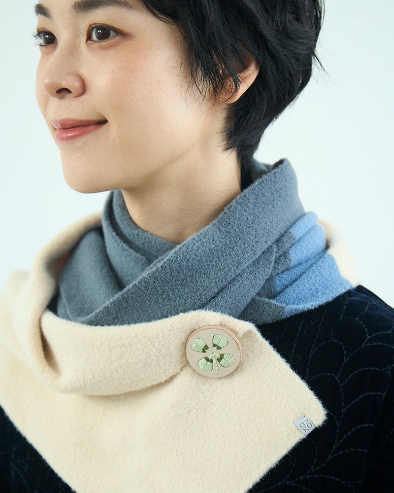 「sa i te ブローチ」バニラ