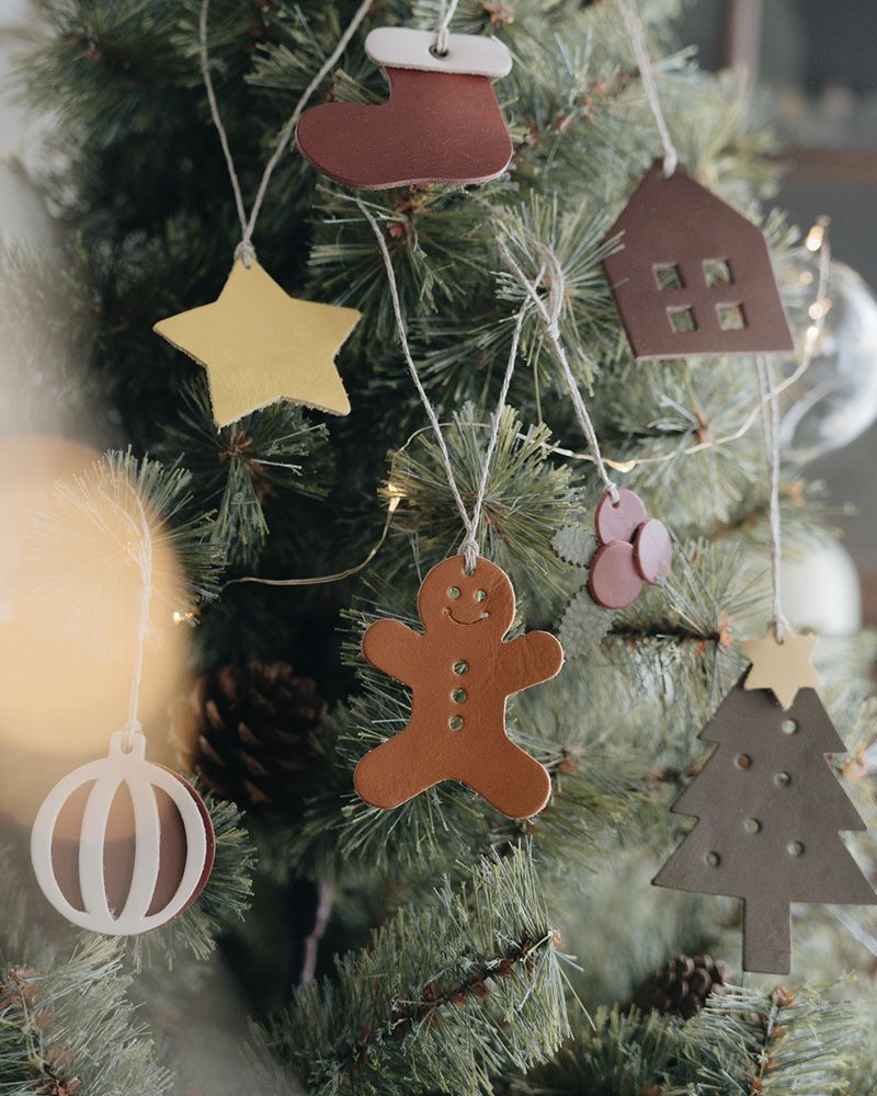 わくわくを詰め込んだ「クリスマス レザーオーナメント わくわくを詰め込んだ「クリスマス レザーオーナメント