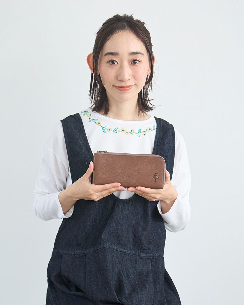 薄い軽い、たくさん入る「ドロップツリー L型ロングウォレット」