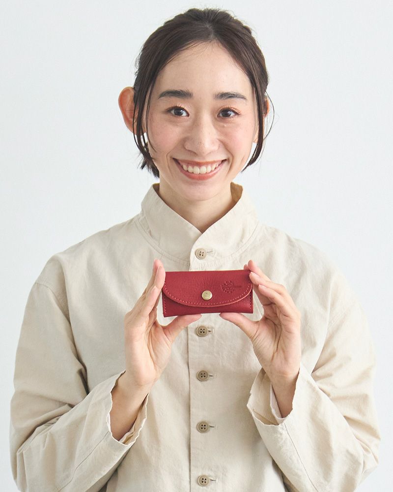 ミニマムに持ち歩く「ドロップツリー 3連キーケース」