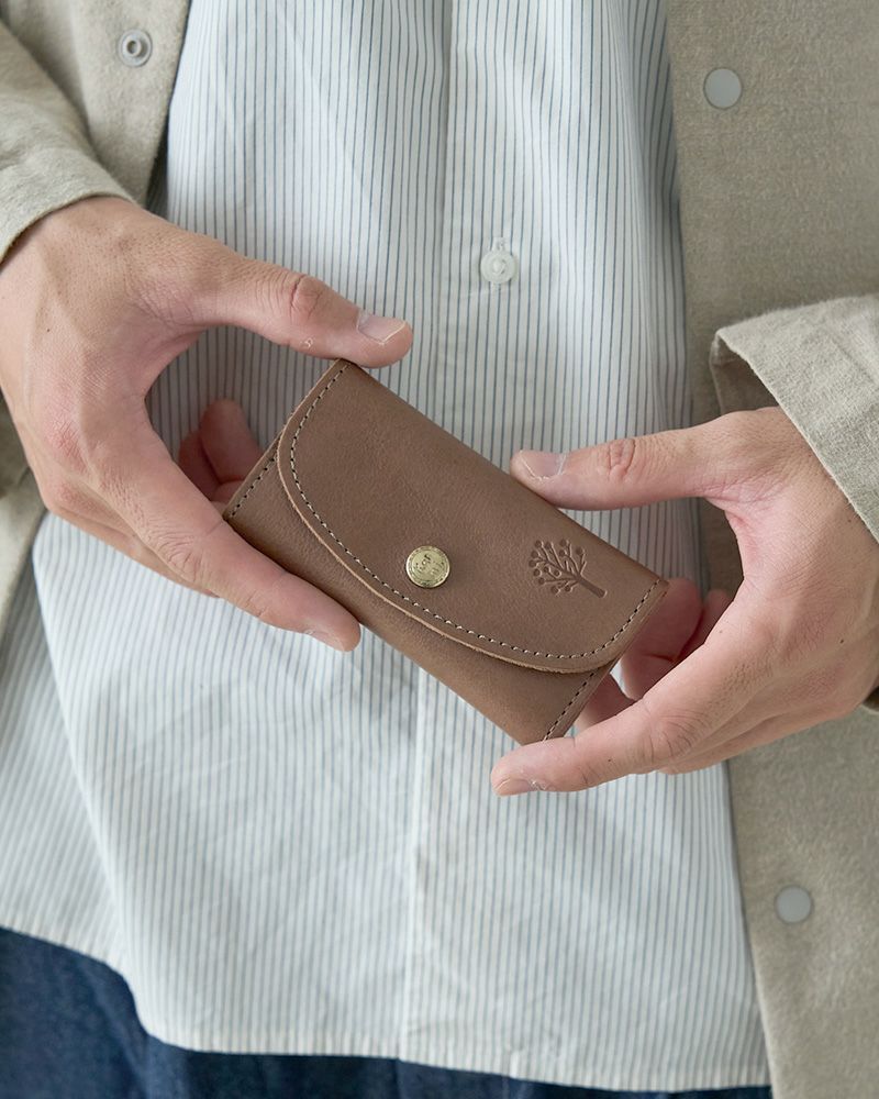 ギフトにもおすすめな本革キーケース