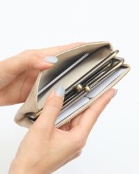 AY◟̽◞̽ ༘* がま口お財布 口金がさりげなくて可愛いお財布「キャンディ あおりがま口 (M)」