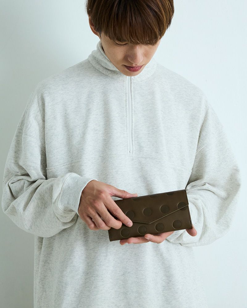 男性も使いやすい、本革の長財布