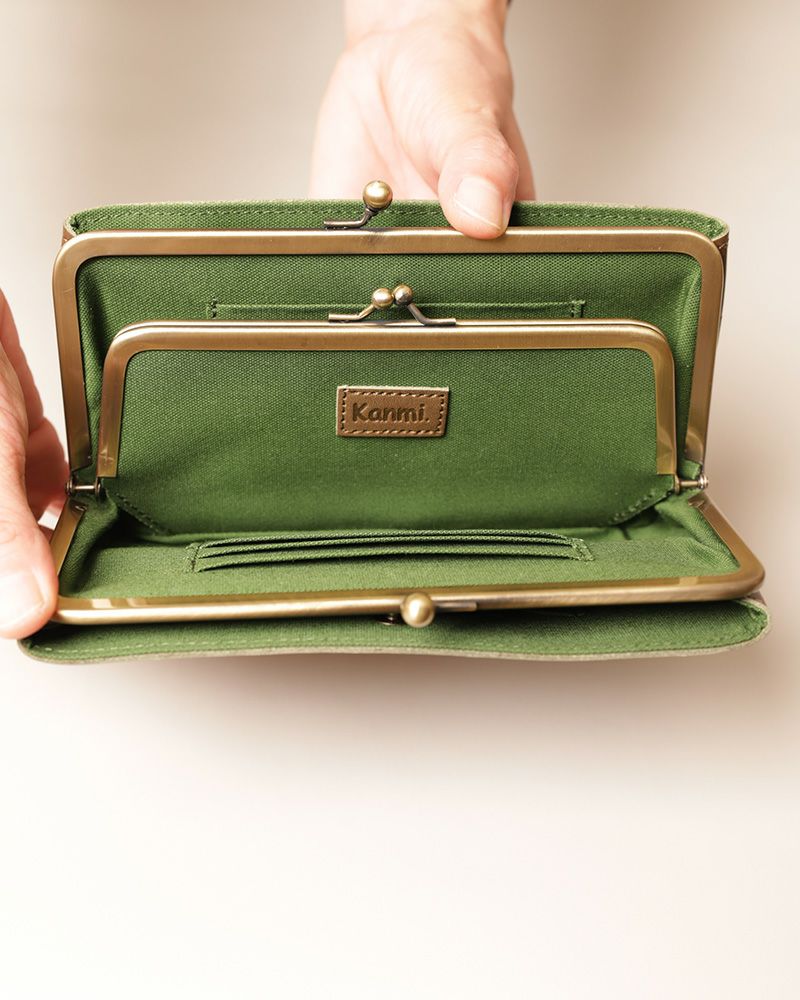 キャンディ あおりロングがま口ウォレット：オリーブグリーン