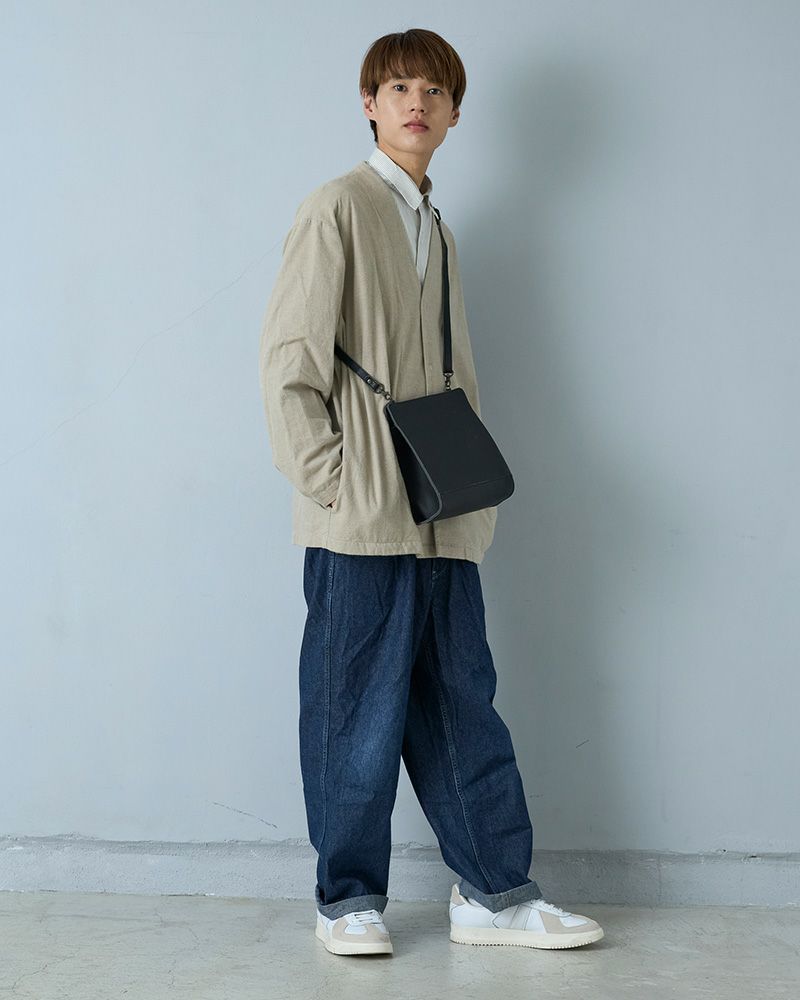 どんなコーデにも似合うブラック