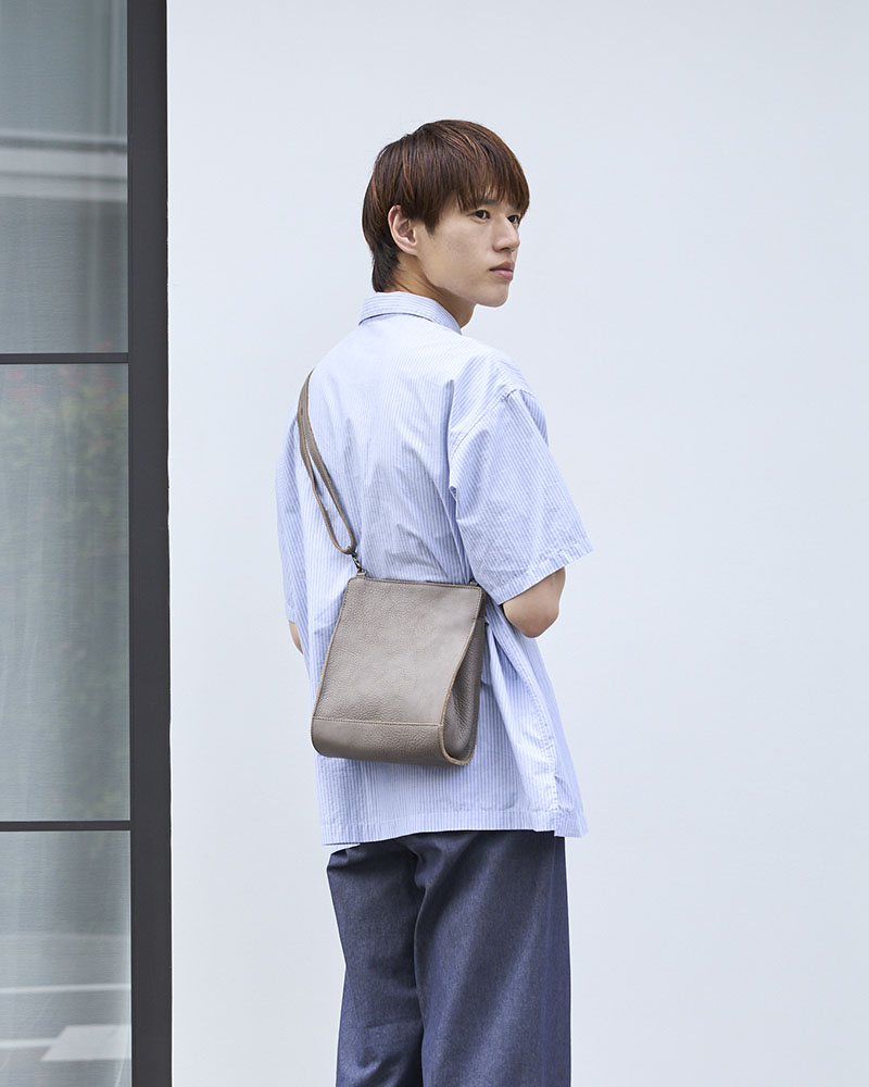どんなコーデにも似合うブラック