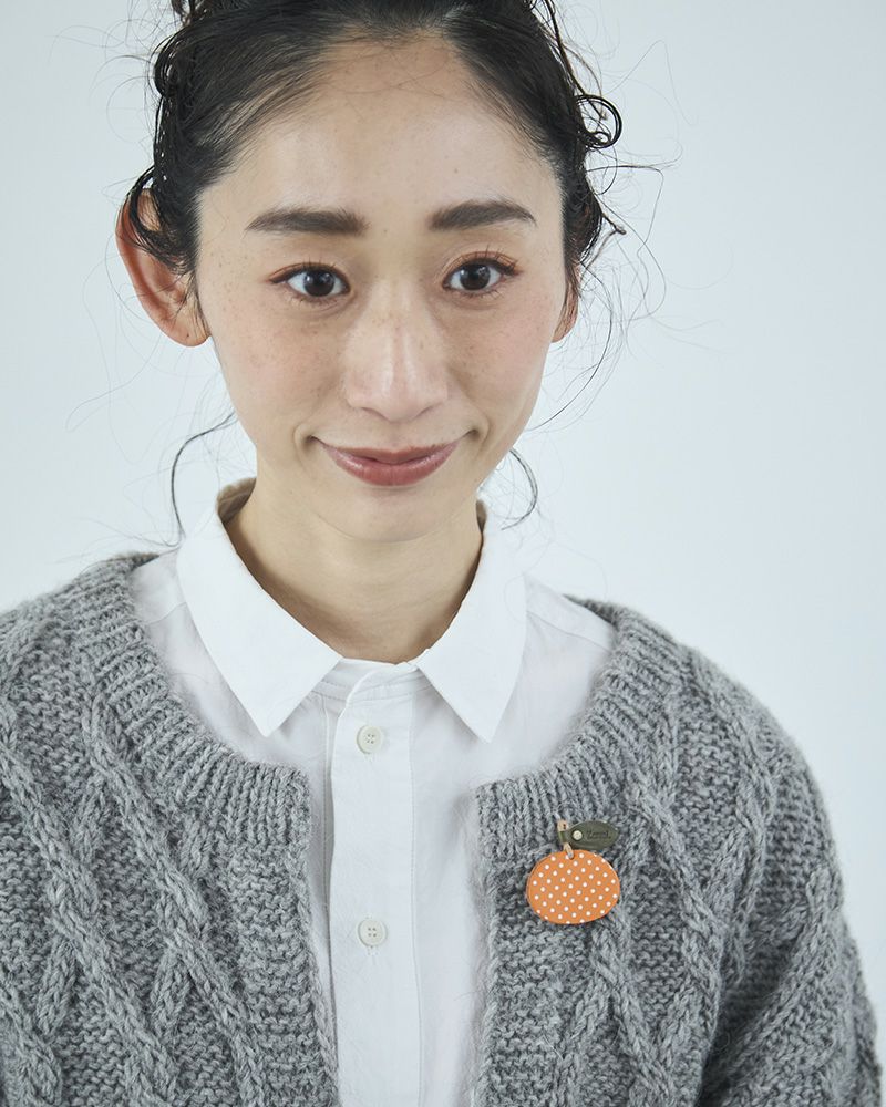 「森の果実 ブローチ」みかん