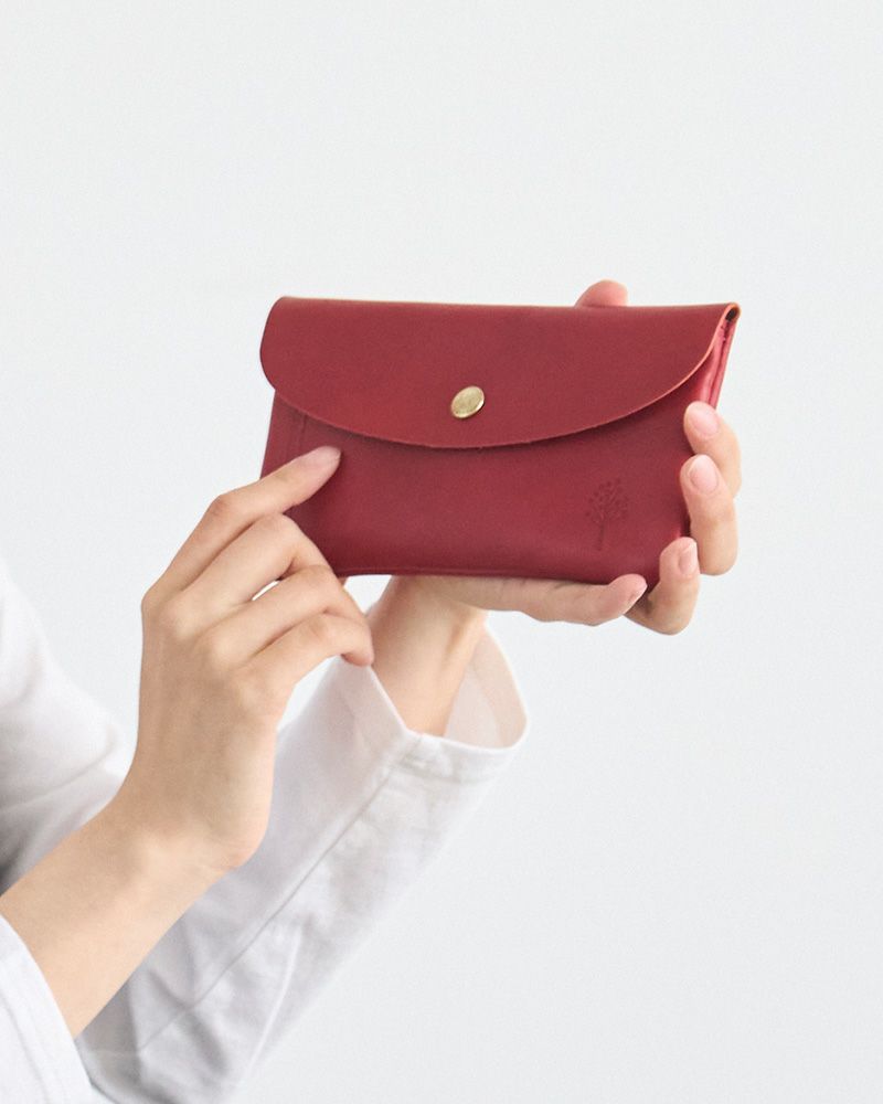 長財布の色：レッド