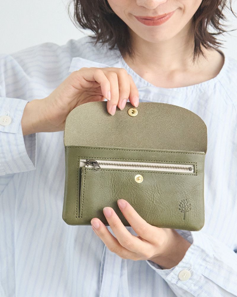 長財布の色：グリーン