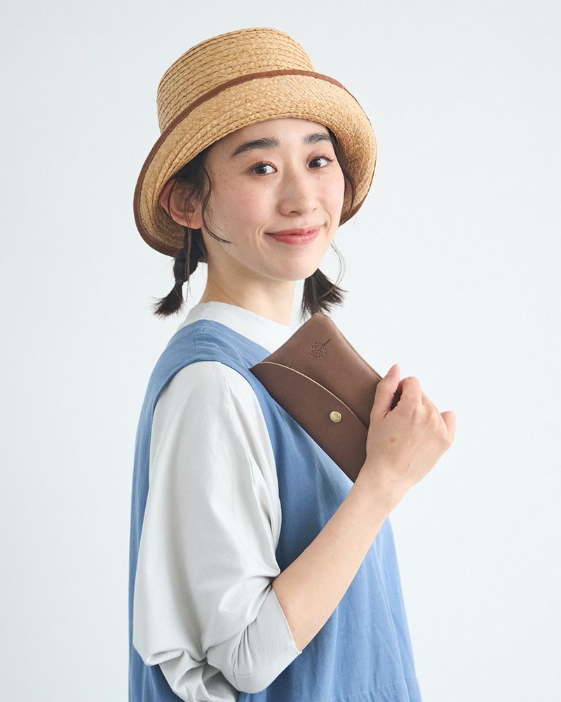 長財布の色：モカグレー