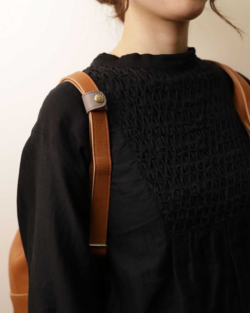 プラスオンアイテムの色：ピュアグレー