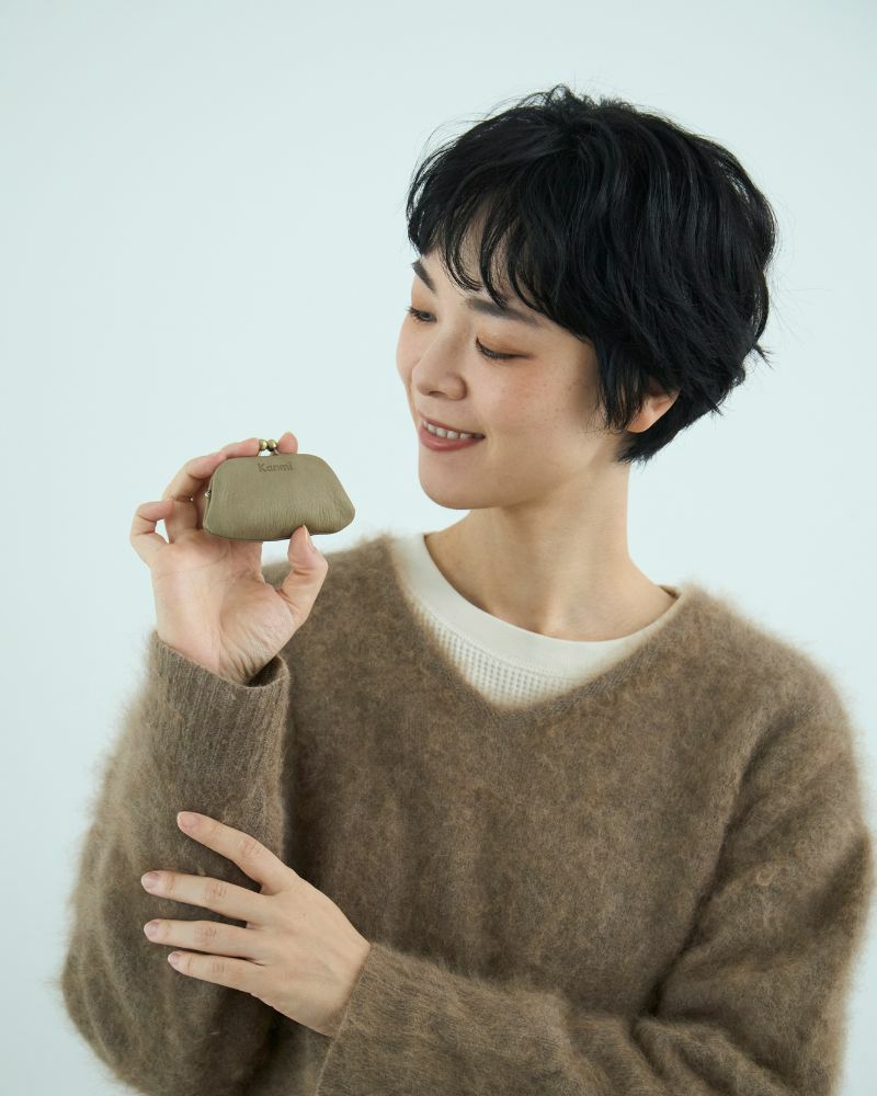 がま口の色：マウスグレー