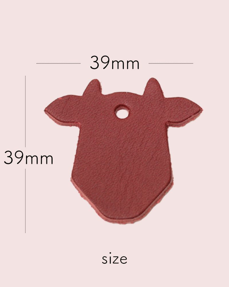 牛さんのサイズは縦横39mmです。