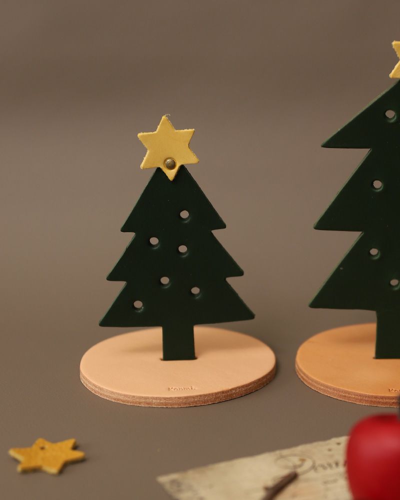 アクセサリースタンドとしても◎ レザースタンド クリスマスツリー