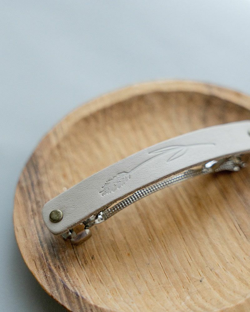 mi chi bata ねこじゃらし バレッタ バニラ