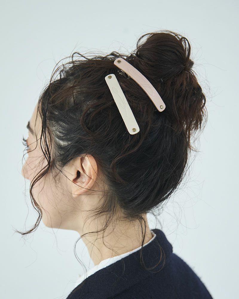 上：ながーいうさぎベビーピンク／下：ねこじゃらしバニラ