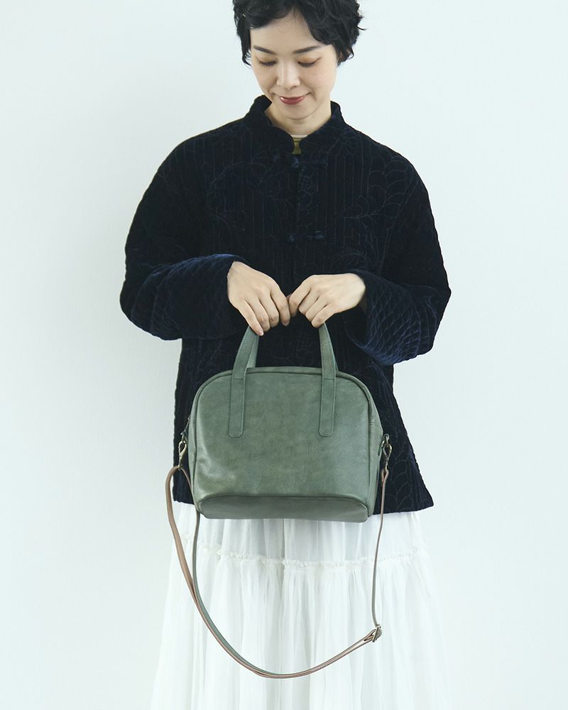 大人の遊び心を添える、本革3WAYボストンショルダーバッグ／グリーン