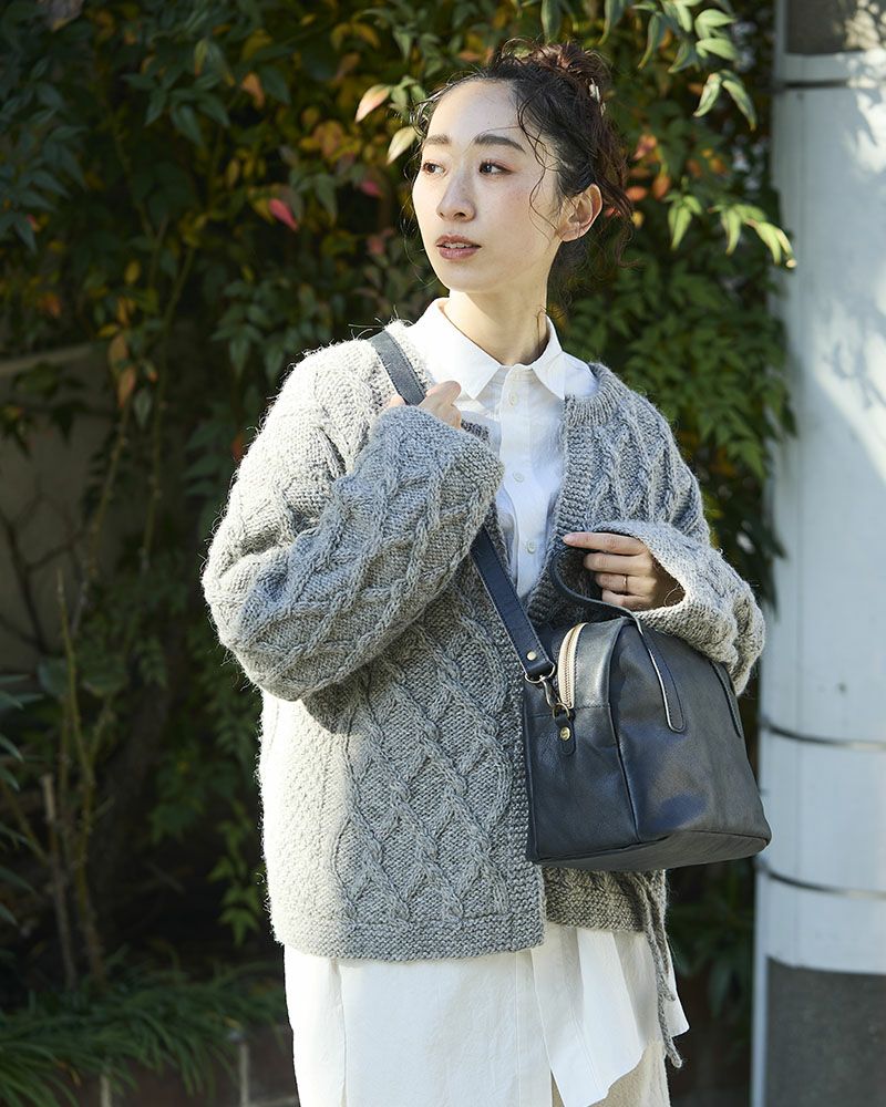 どの年代にも似合う、本革3WAYショルダーバッグ fuwari／ブラック