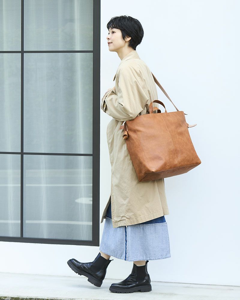 fuwari トートショルダーバッグ (L) キャメル