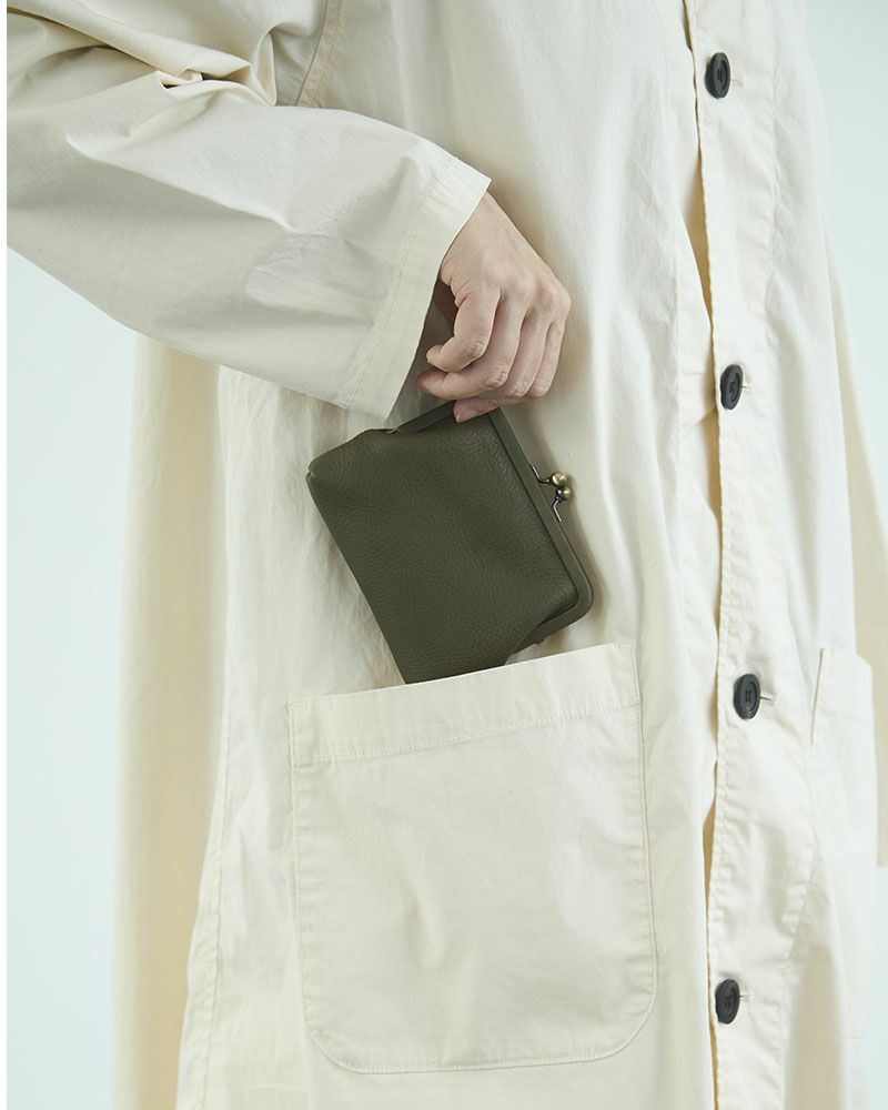 itsu mono スクエアがま口ポーチ(S) グリーン