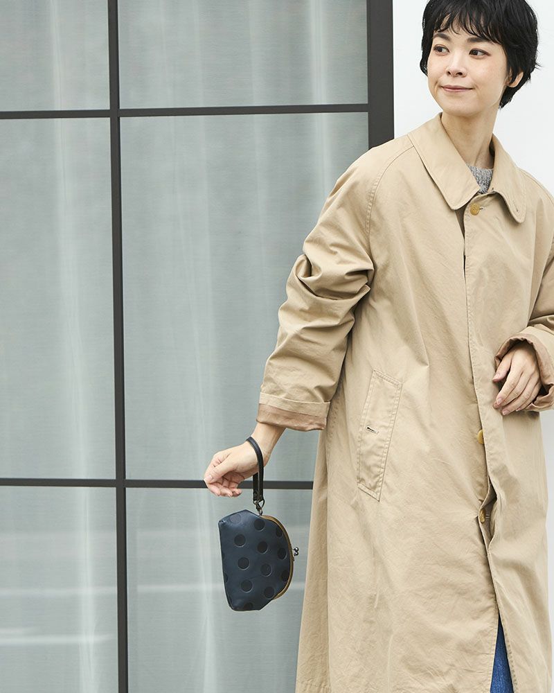 キャンディ アーチがま口ポーチ ネイビーとフリーストラップ（別売り）