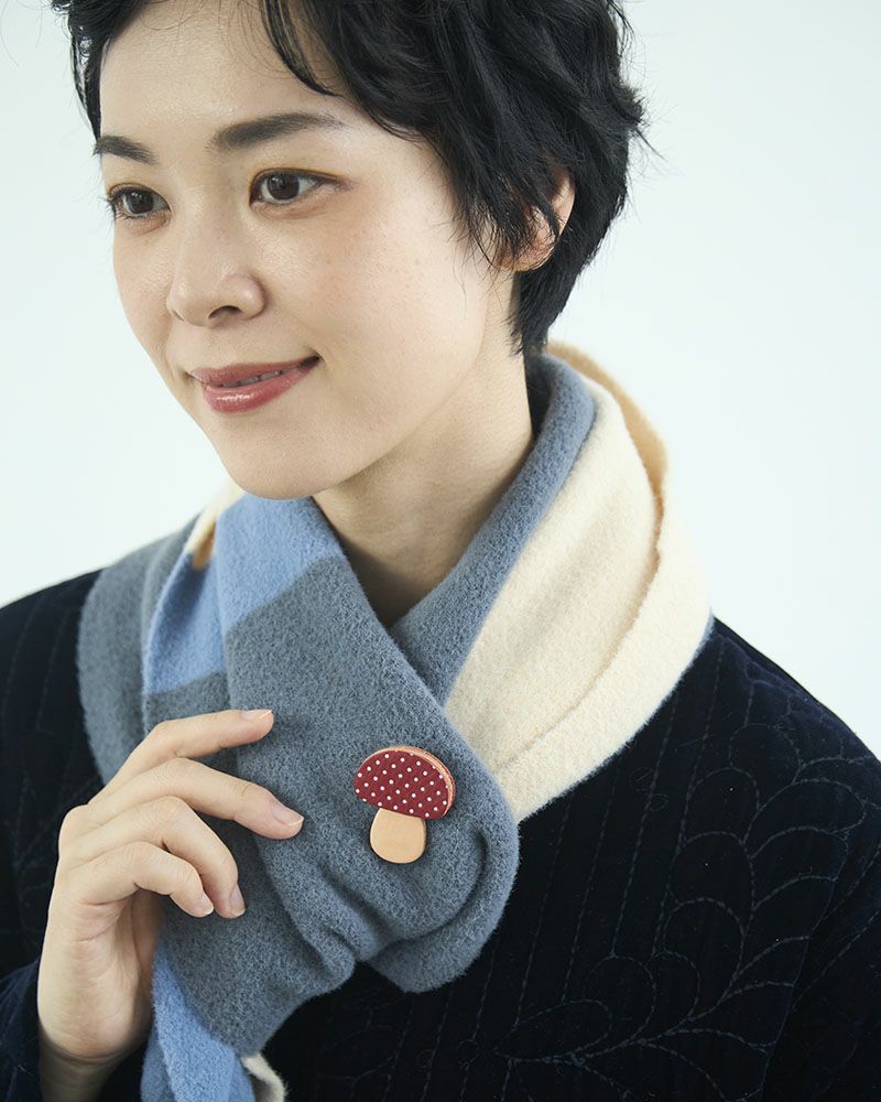 森のめぐみ ブローチ きのこ　レッド