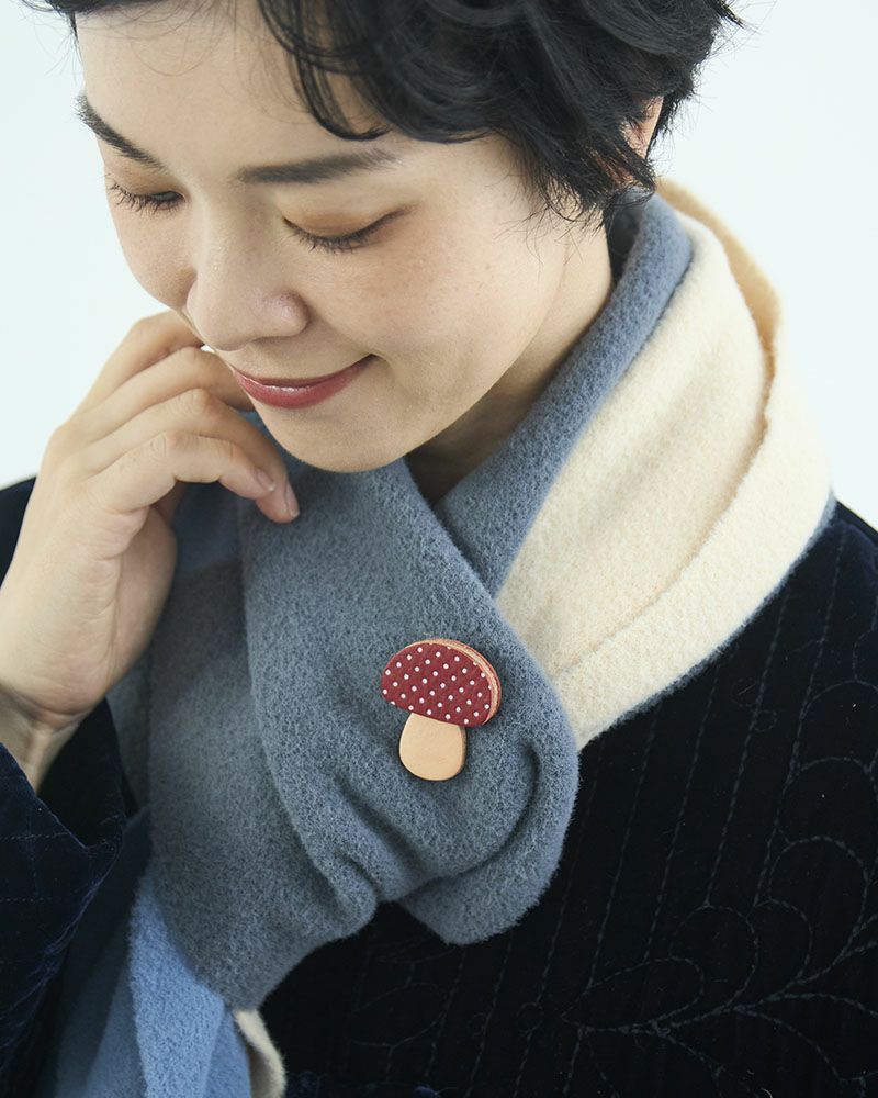 森のめぐみ ブローチ きのこ　レッド