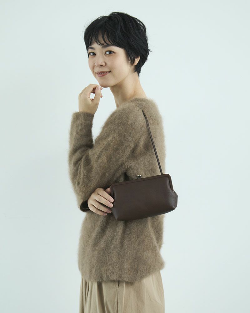 itsu mono トラベルがま口ポシェット　ダークブラウン