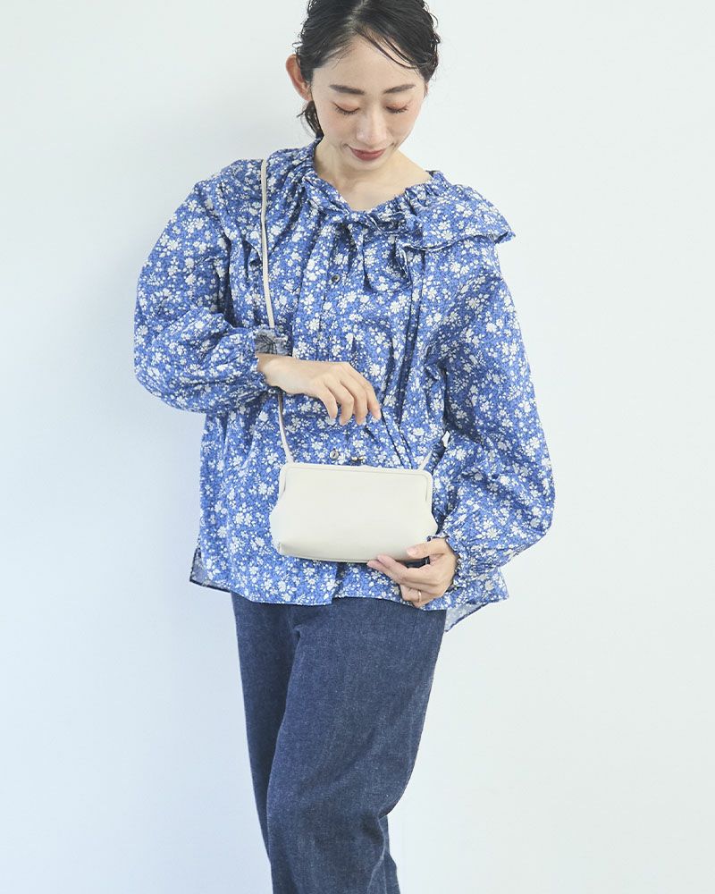 itsu mono トラベルがま口ポシェット　クリーム