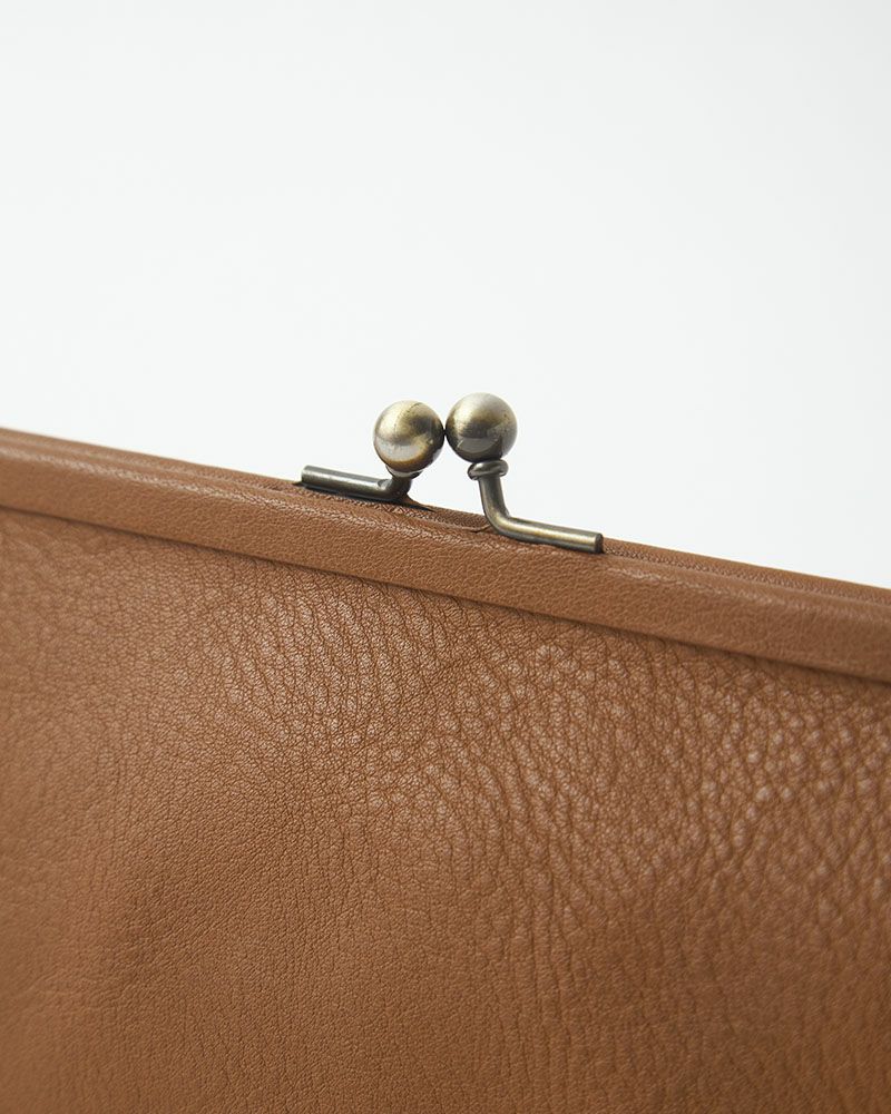 itsu mono トラベルがま口ポシェット　キャラメル