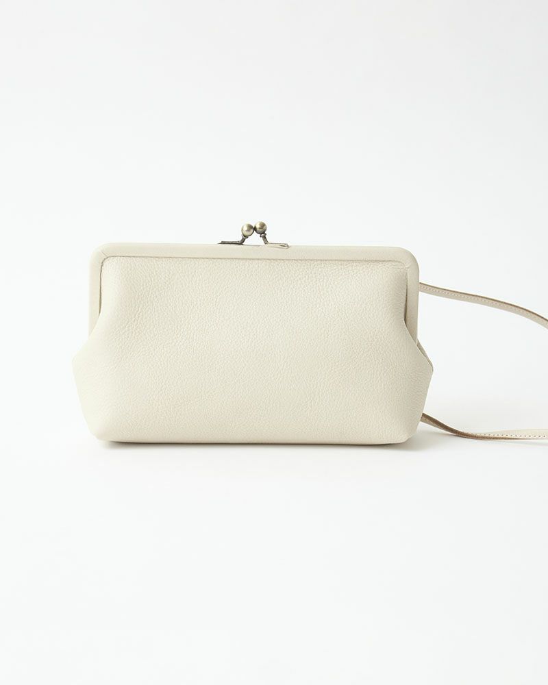 itsu mono トラベルがま口ポシェット　クリーム