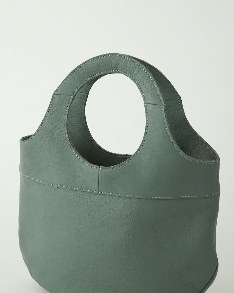 持ち手の穴がまんまるドーナツみたい