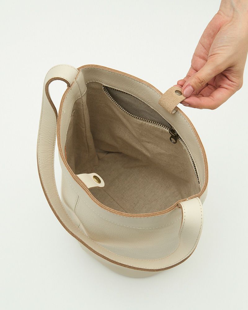 内ポケット3つで使いやすさが進化しました