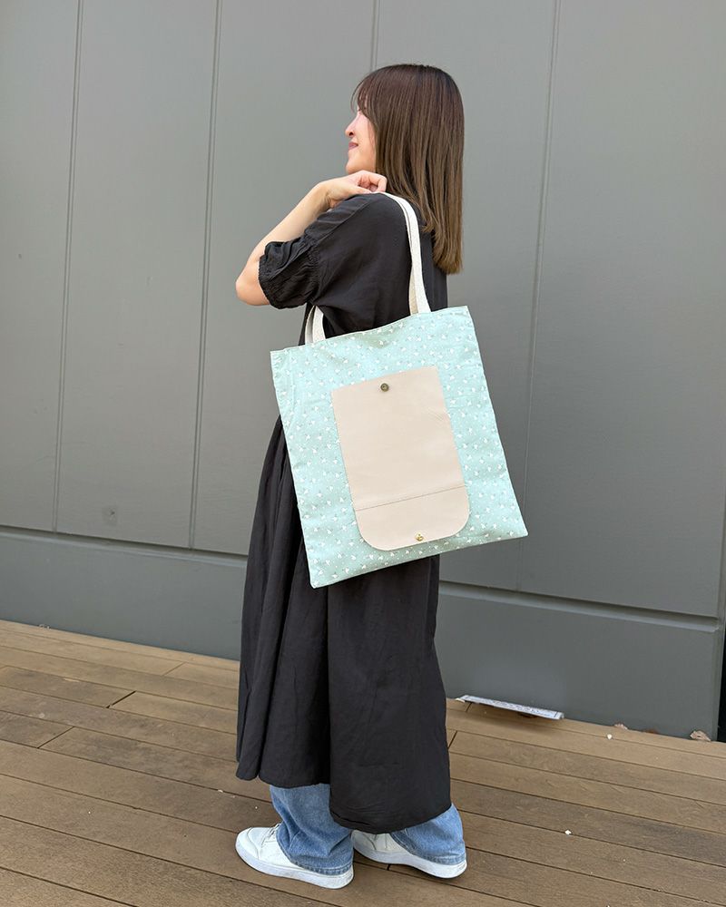折りたためて持ち運べるトートバッグ「かくれんぼ トートバッグ 」