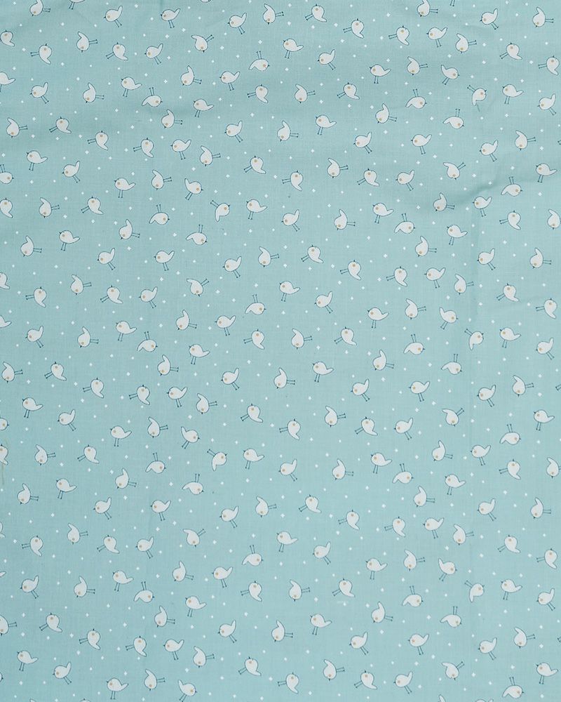 ことりの散歩：窓辺から飛び立ち、街角を軽やかに歩く小さな足音。