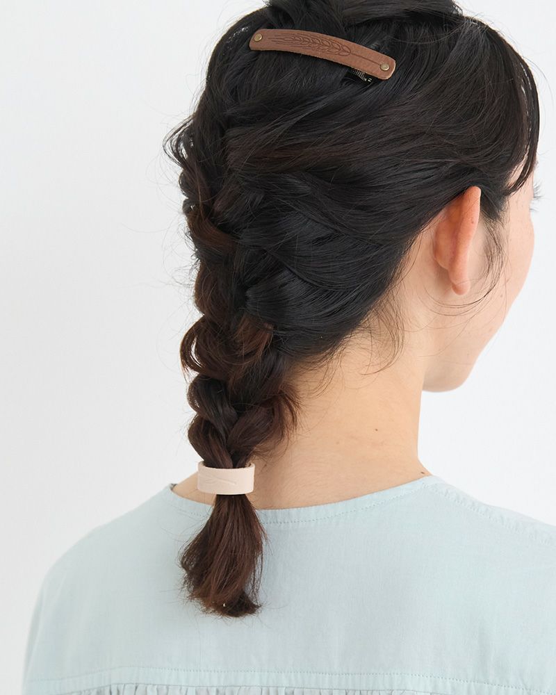 見てかわいい、結んでやさしい。毎日のヘアアレンジにぴったりのmi chi bataヘアゴム